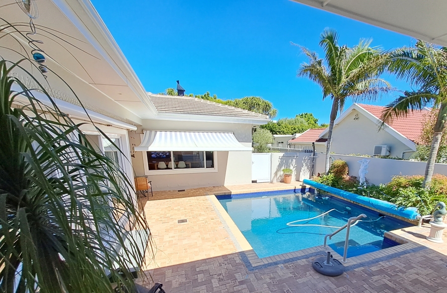 4 Bedroom Property for Sale in Steynsrust Western Cape